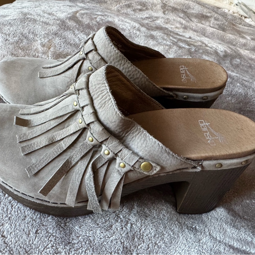 Dansko Women's Beige Fringe Mules